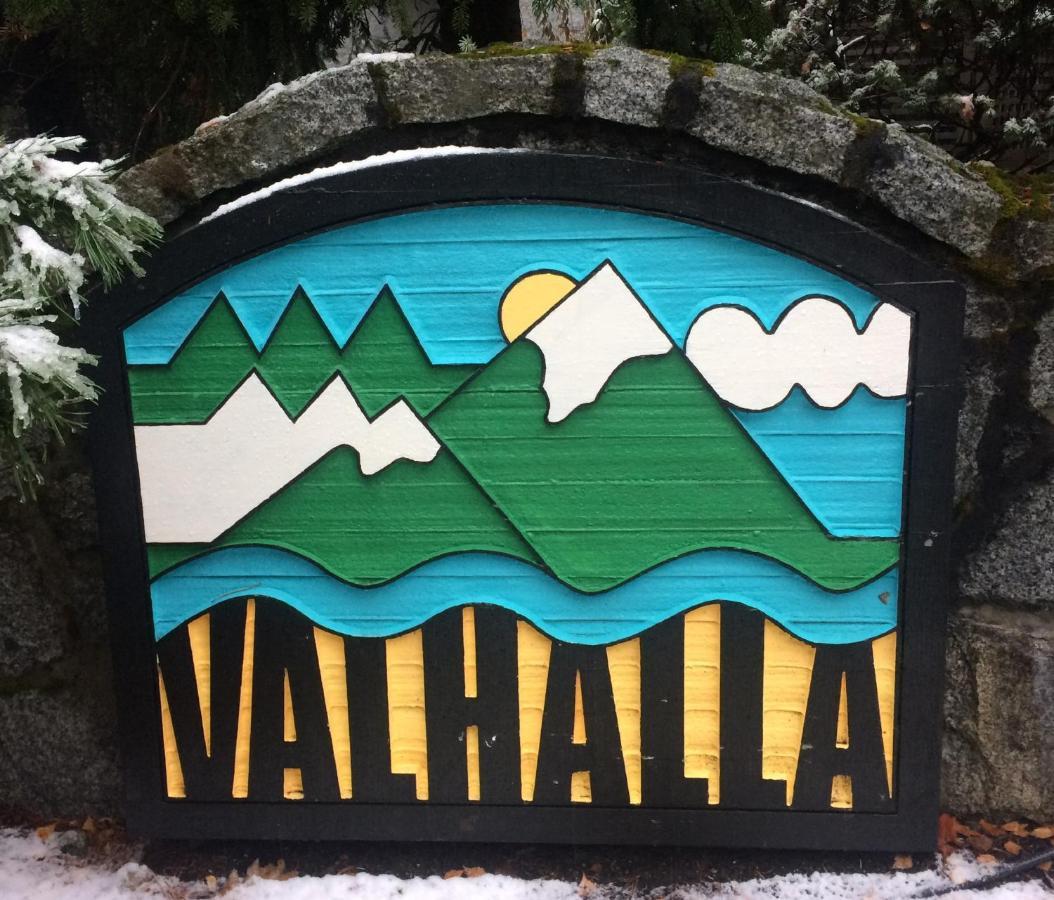 Valhalla Vacations At Whistler Exteriör bild